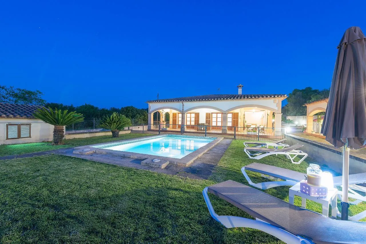 Ses Covetes Villa Petra  Petra (Mallorca)